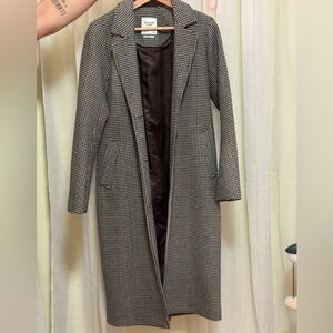 Abercrombie & Fitch Black and White Trench Coat
